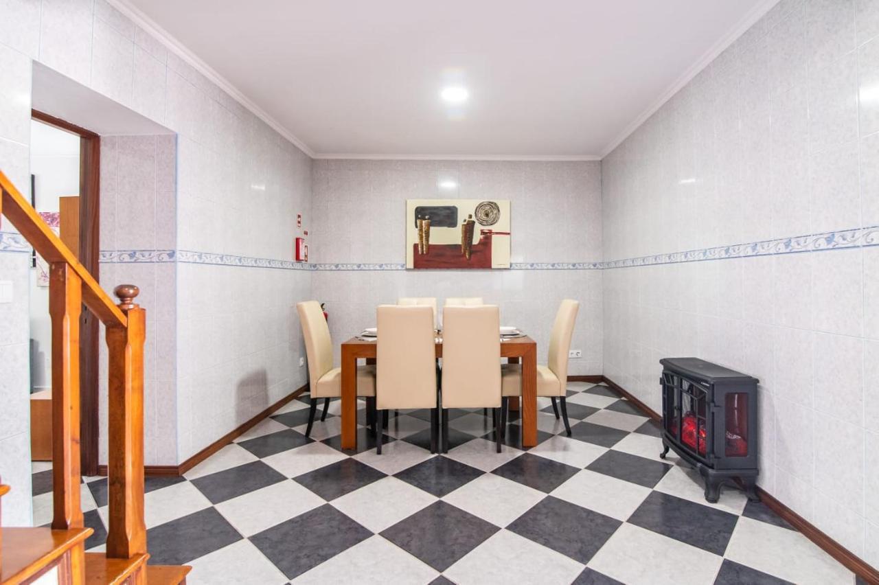 Casa Xadrez Villa Povoacao  Exteriör bild